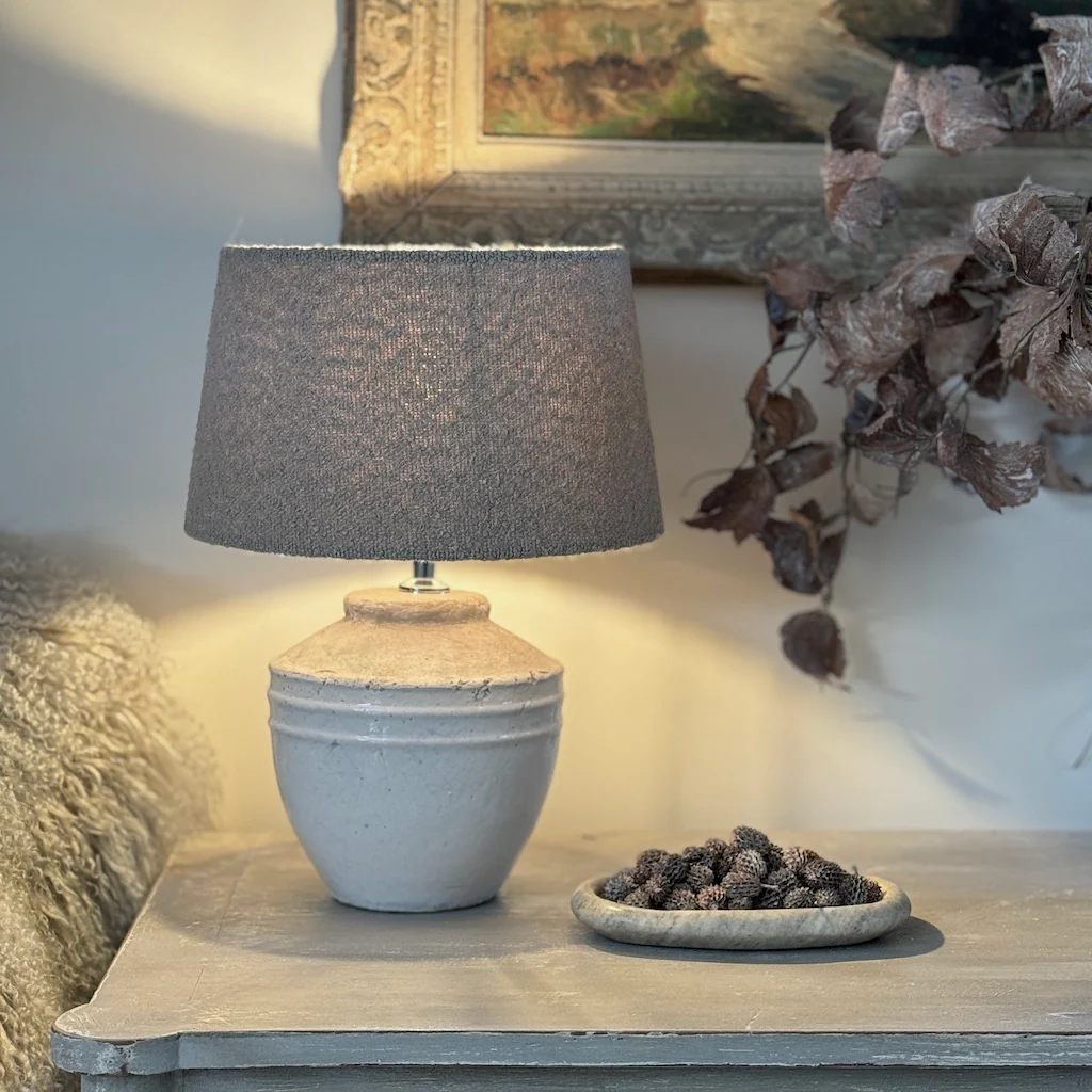 Antique White Distressed Glazed Table Lamp Toba - Image 2