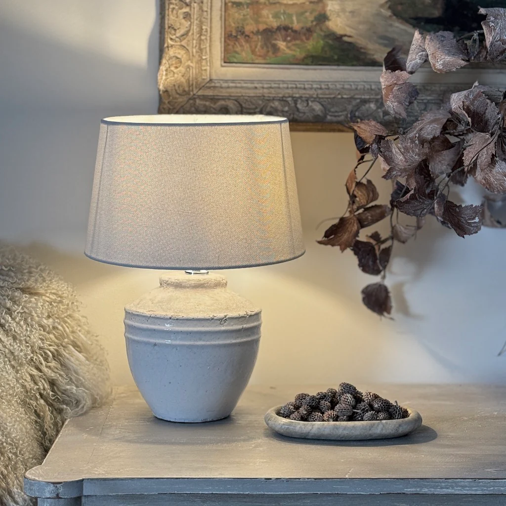 Antique White Distressed Glazed Table Lamp Toba - Image 6