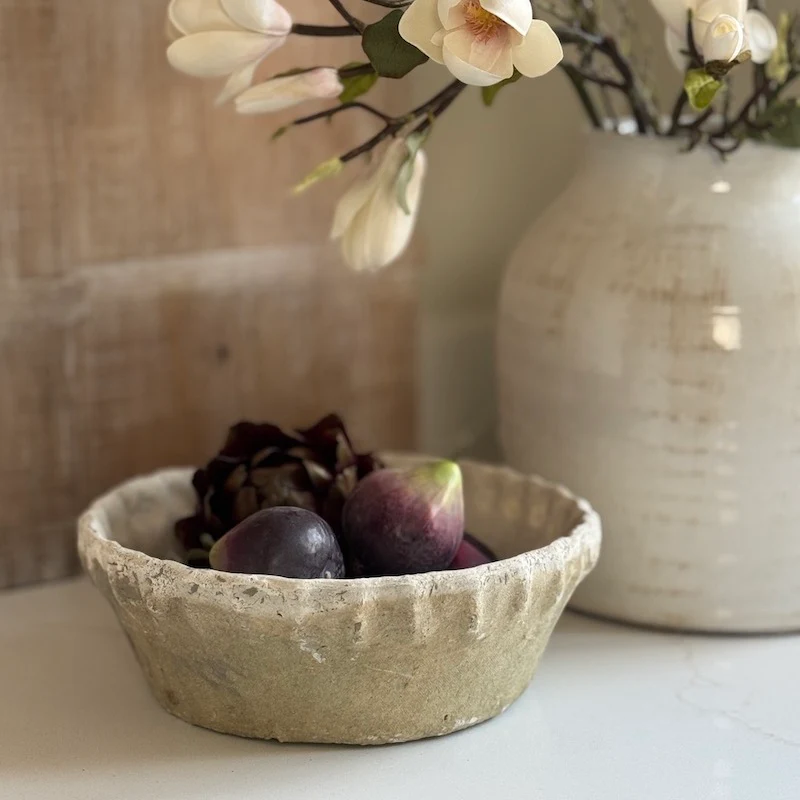 Antiqued Whitestone Dish Planter Frill Rim