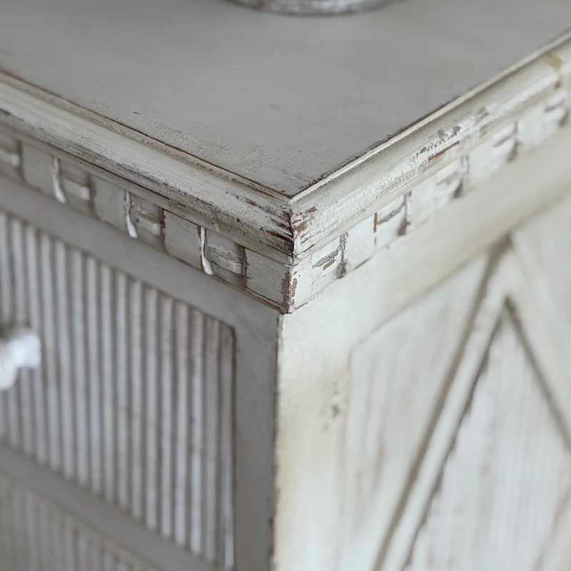 Augustine Ribbed Chest of Drawers - Image 8