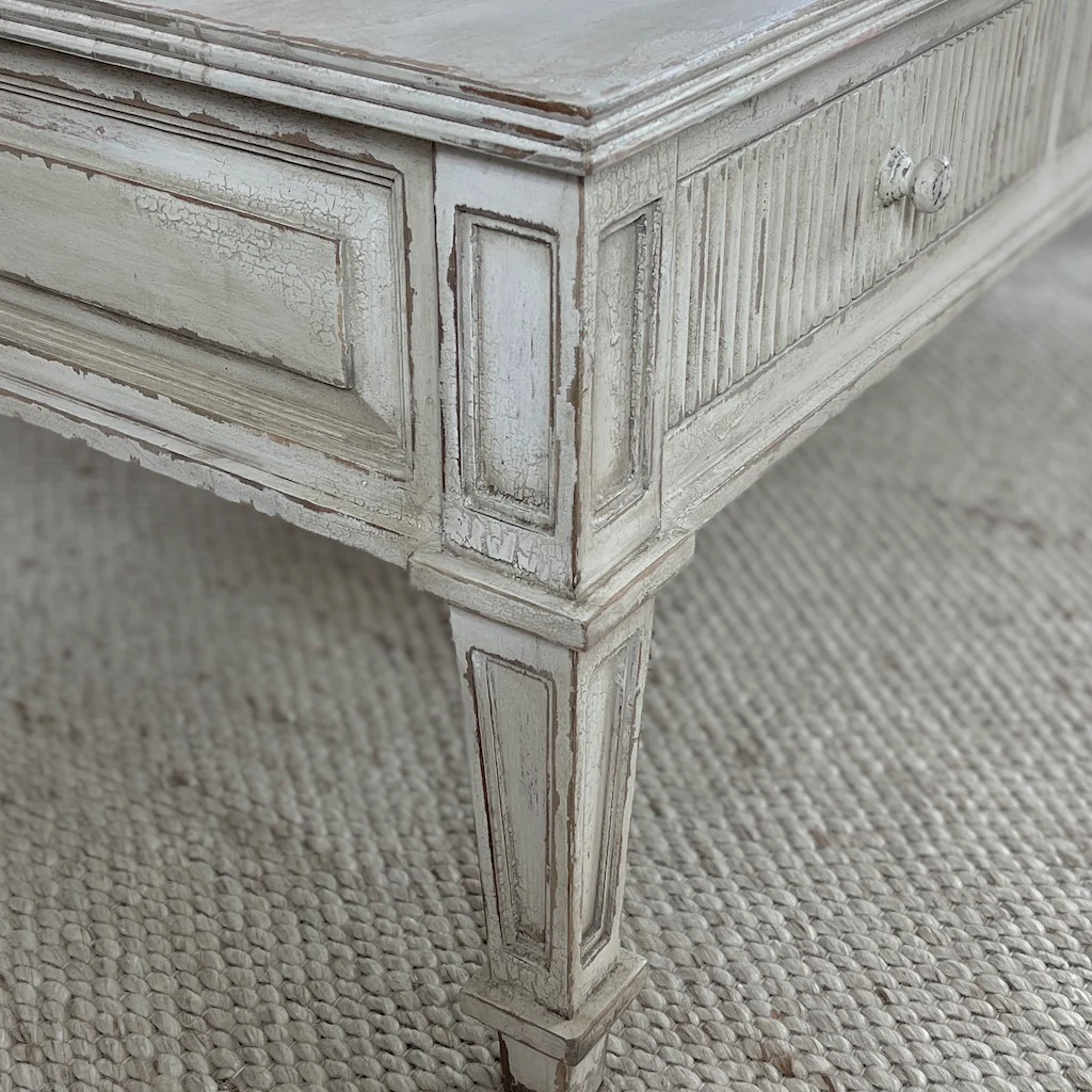 Gustavus 3 Drawer Ribbed Coffee Table - Image 7