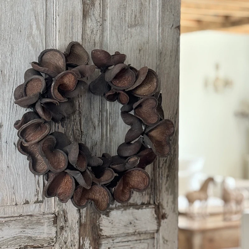 Badam Nut Wreath – 50cm