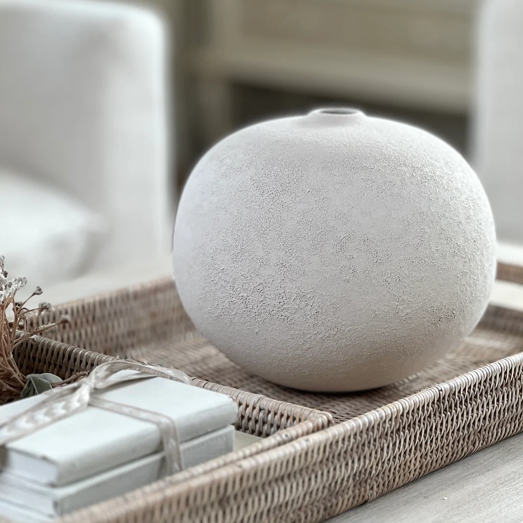 Ceramic Fine Textured Round Vase - Image 3