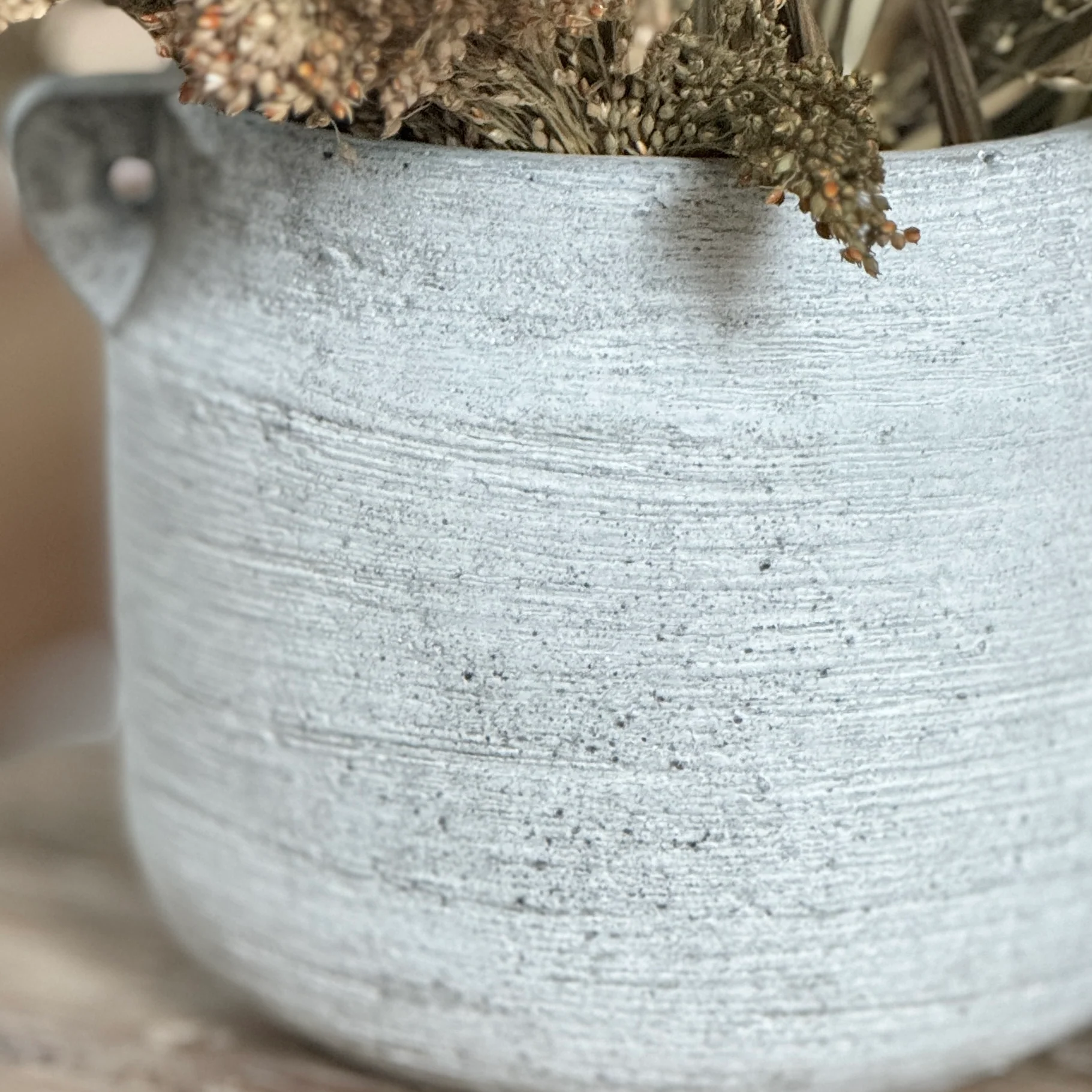 Concrete Effect Ribbed Small Vase - Image 2