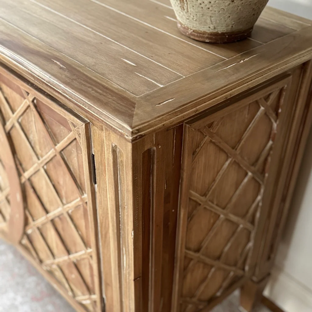 Dauphine French Inspired 2 Door Sideboard - Image 8