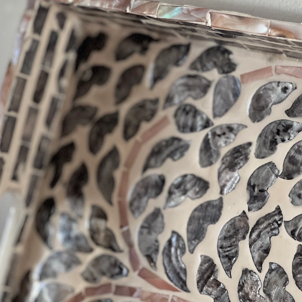 Decorative Smoke Capiz Tray - Image 3