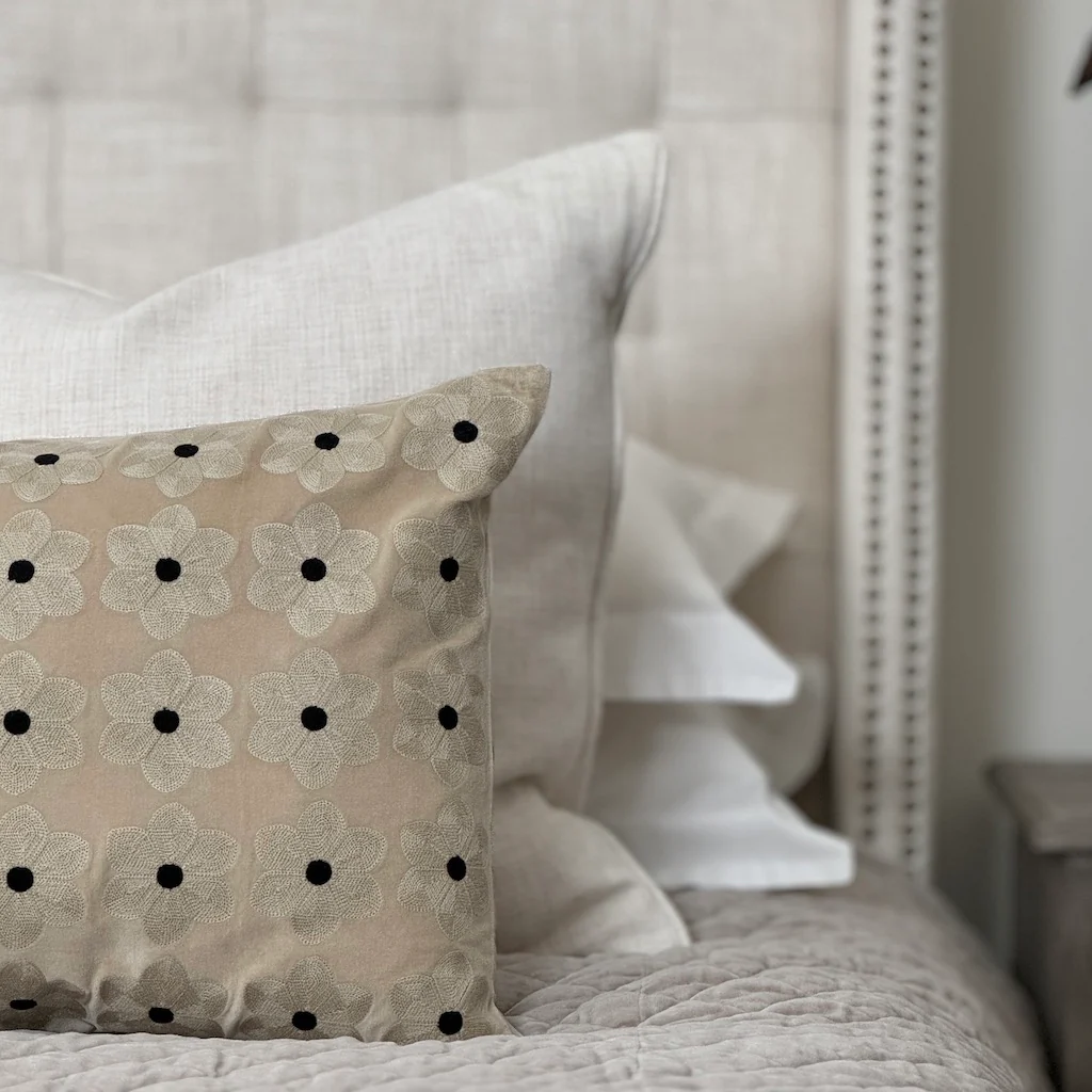 Embroidered Daisy Velvet Cushion Cover - Image 6