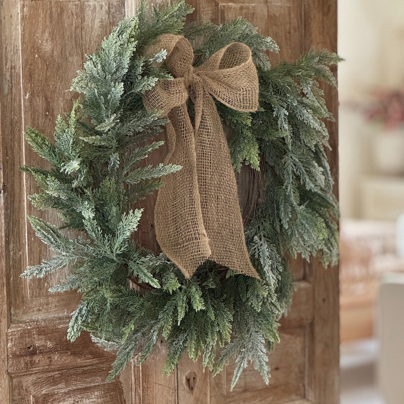 Faux Large Snowy Green Fern Wreath - 61cm - Image 8
