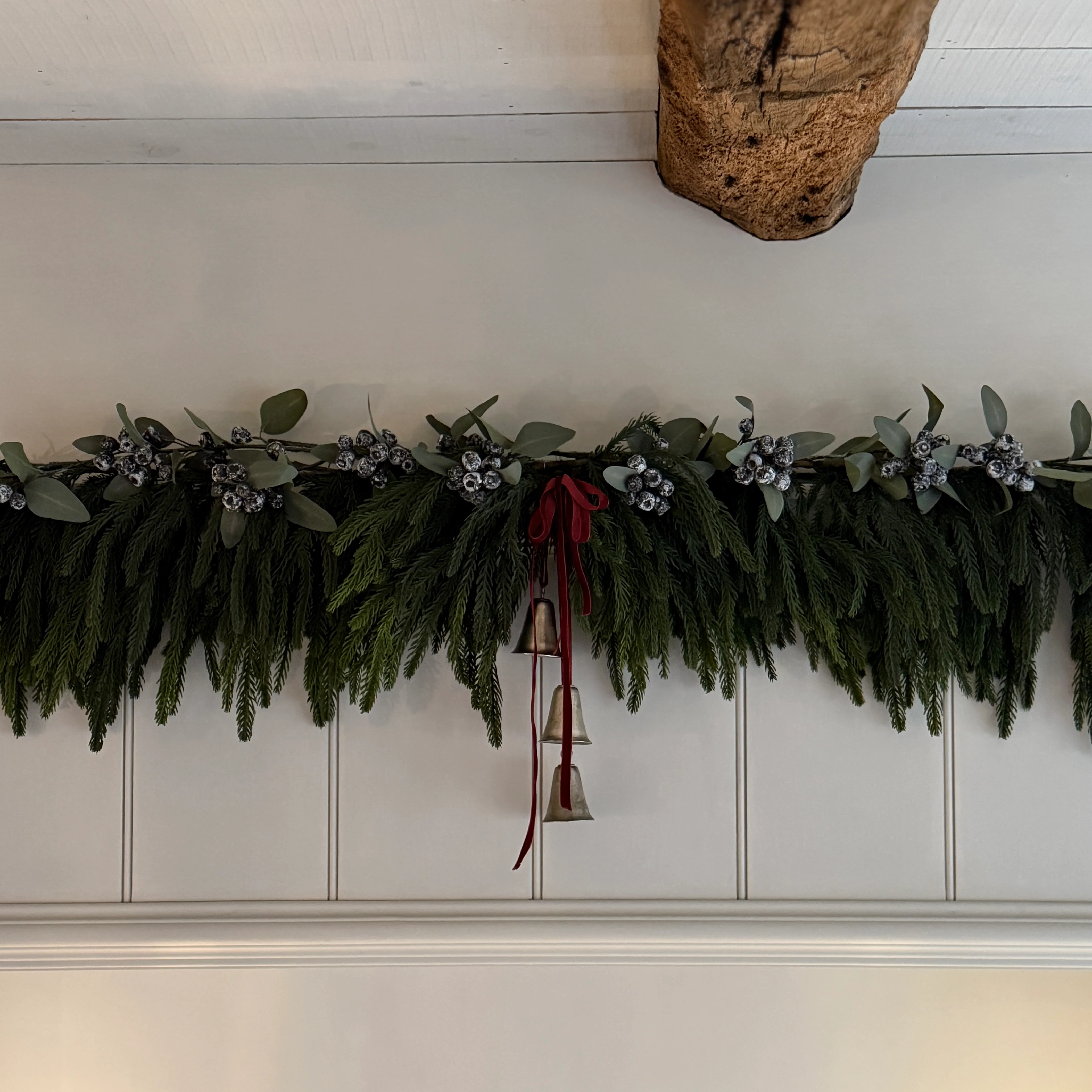 Faux Large Waxed Pine Swag Garland - Image 5