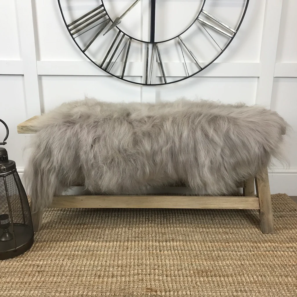Finest Icelandic Long Wool Sheepskin Linen - Image 2