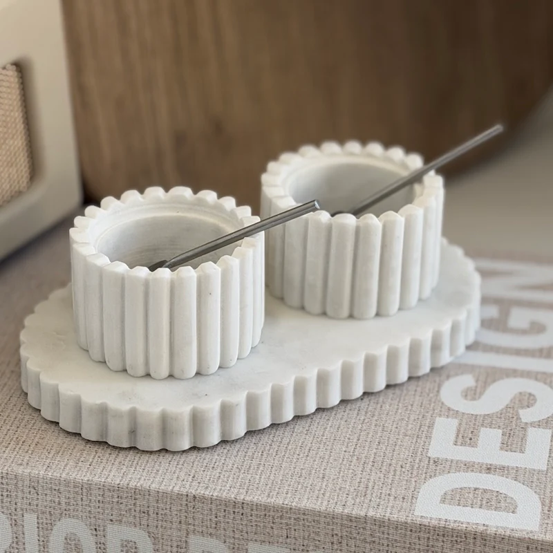 Fluted Marble Twin Condiment Pots with Spoon and Oval Plinth - Image 4