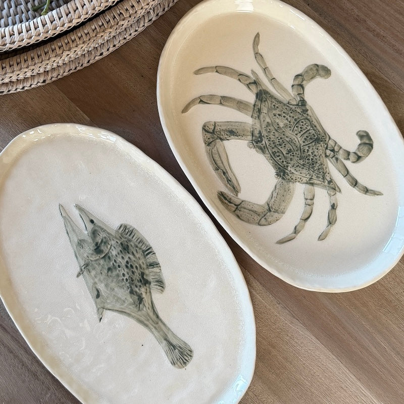 Handpainted Crab and Fish Stoneware Hadden Plates - Image 8