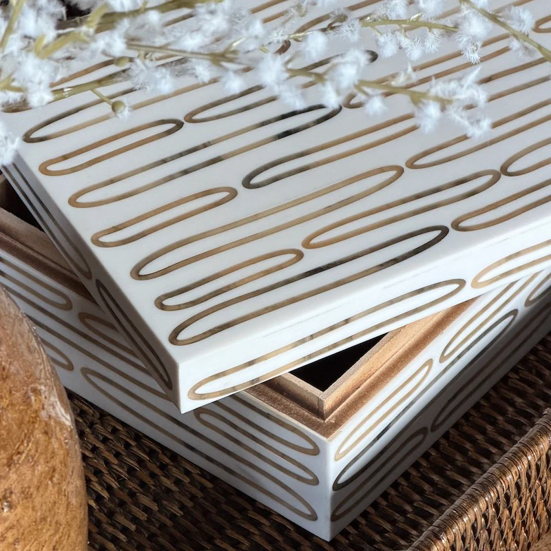 Ivory Effect Oval Pattern Horn Box - Image 2