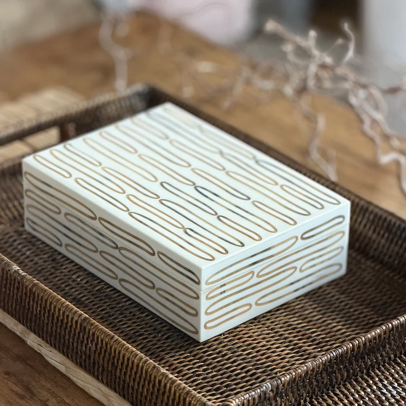 Ivory Effect Oval Pattern Horn Box - Image 3