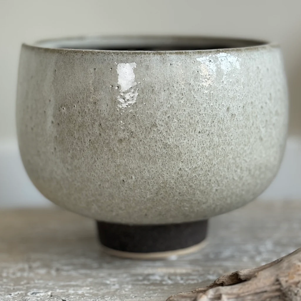 Latte Round Ceramic Bowl - Image 3