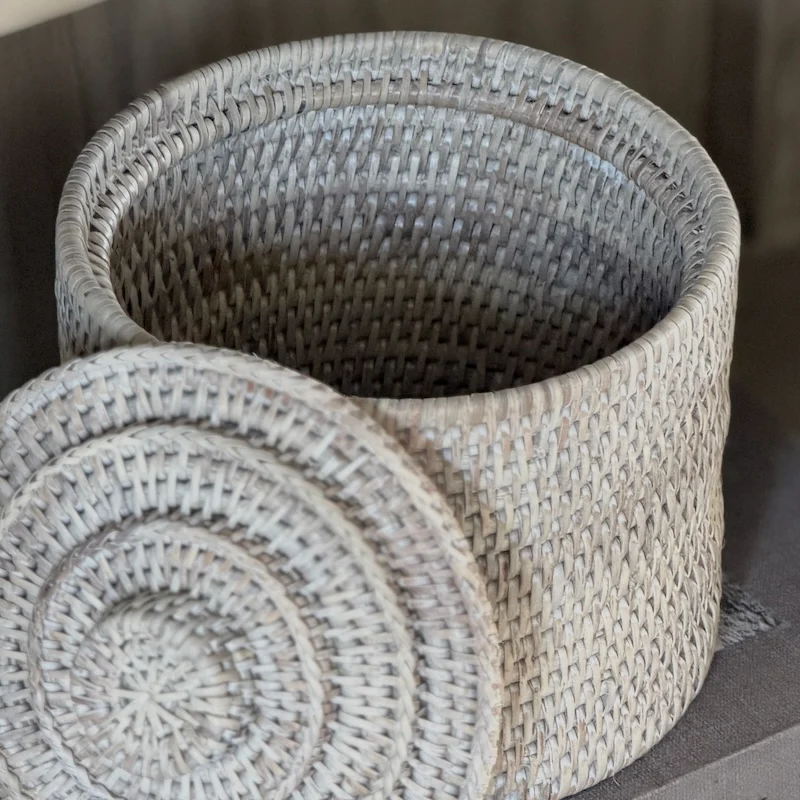 Leith Rattan Medium Lidded Storage Box - White Wash - Image 3
