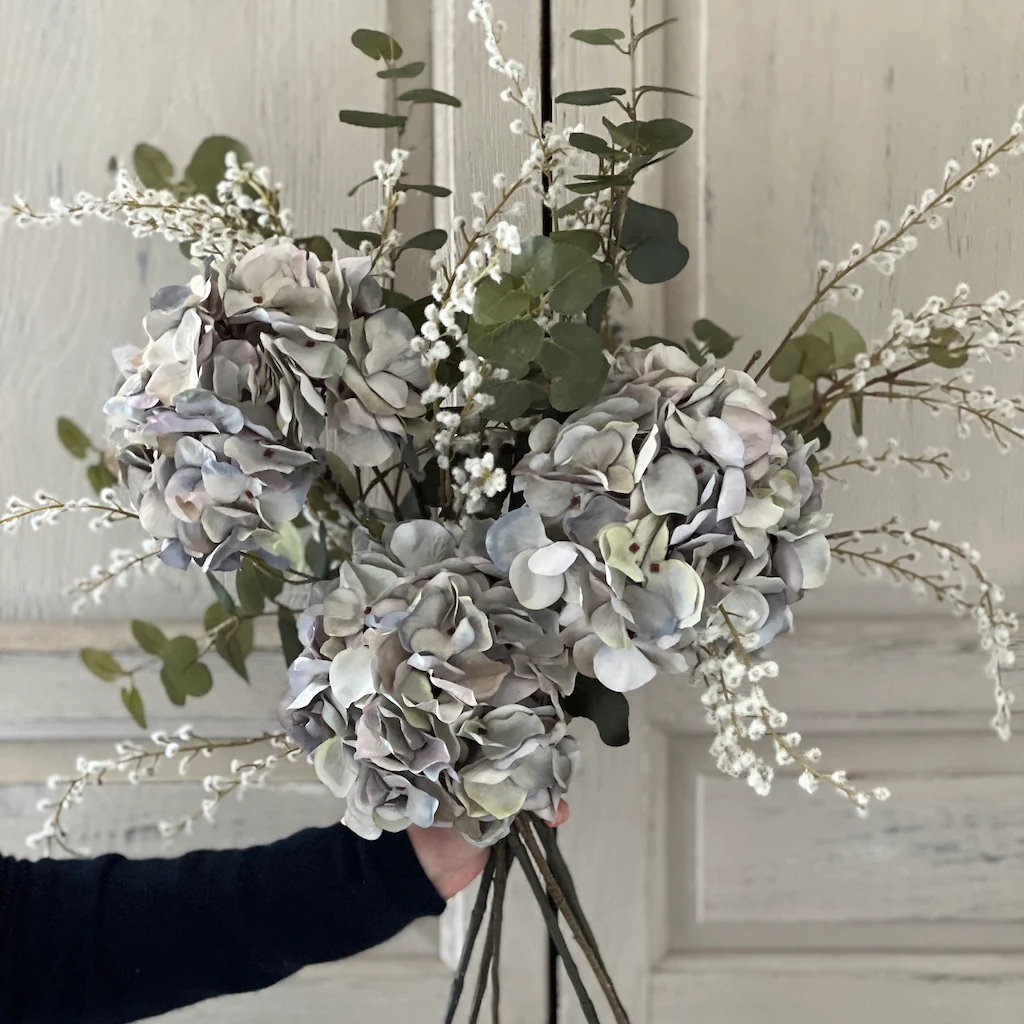 Lilac Hydrangea Bouquet - Image 3