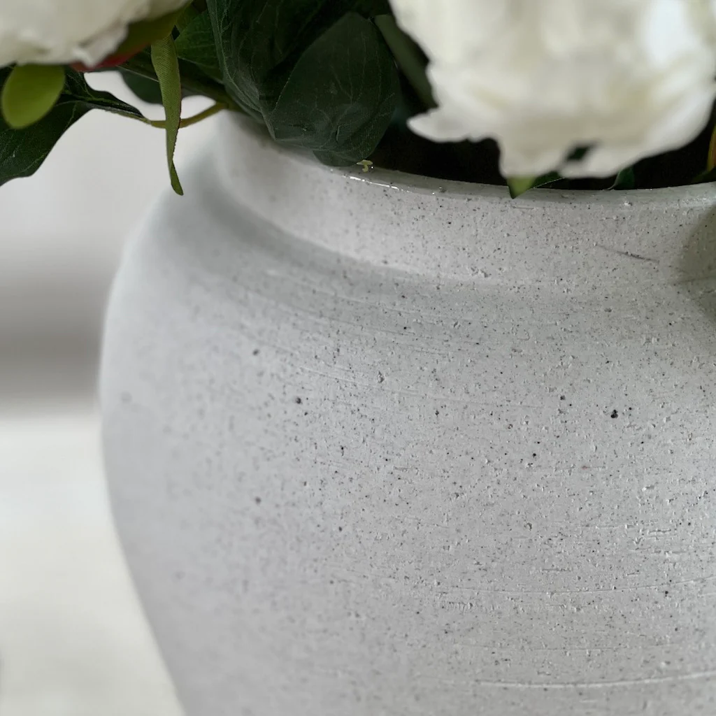 Matt White Ceramic Textured Vase - Image 4