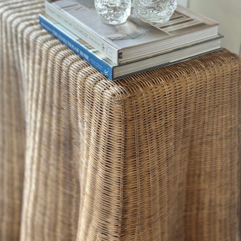 Medium Rattan Scalloped Console Table - Image 6