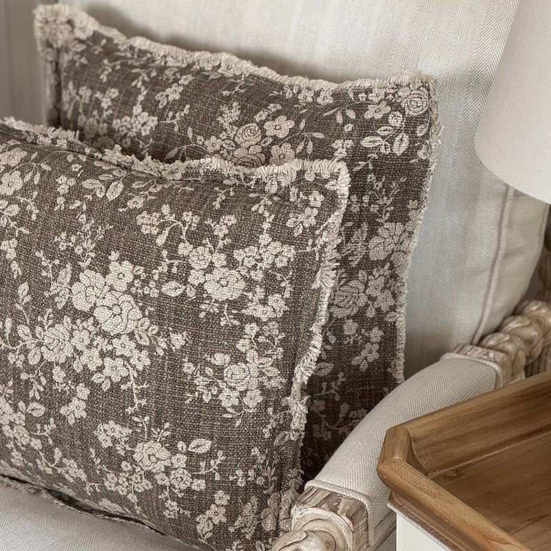 Nayeli Willow Garden Square and Rectangle Cushion — Natural Botanical - Image 4