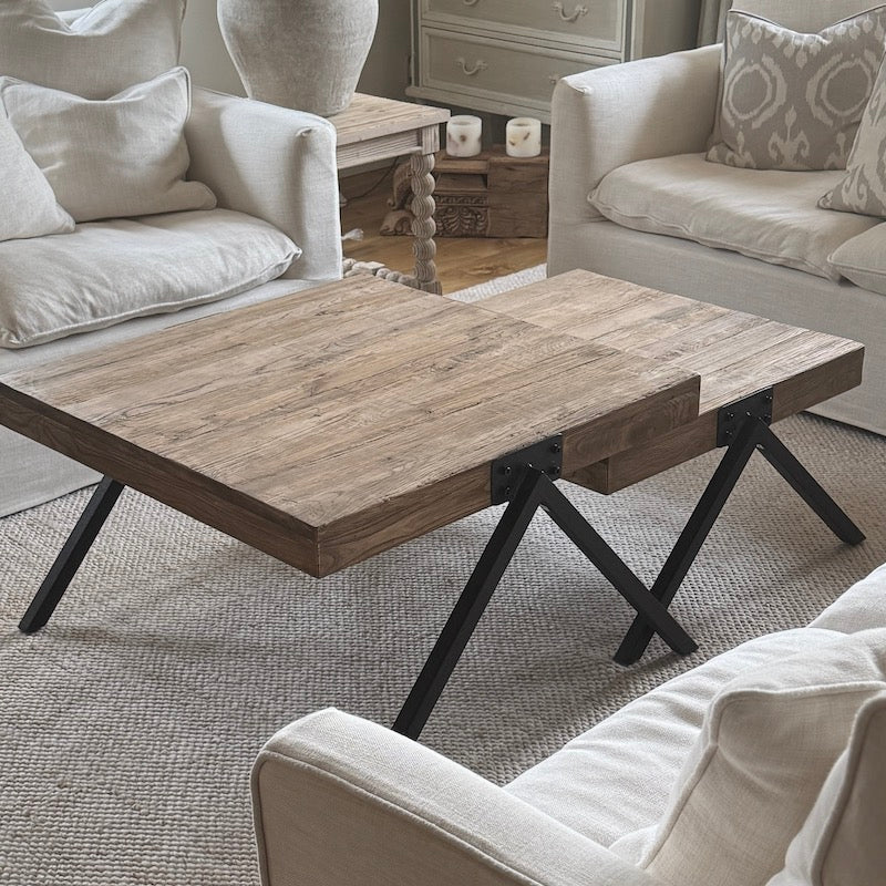 Nest of 2 Reclaimed Oak Coffee Tables - Image 5
