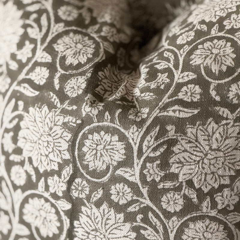 Olive Botanical Frayed Linen Cushion - Image 3