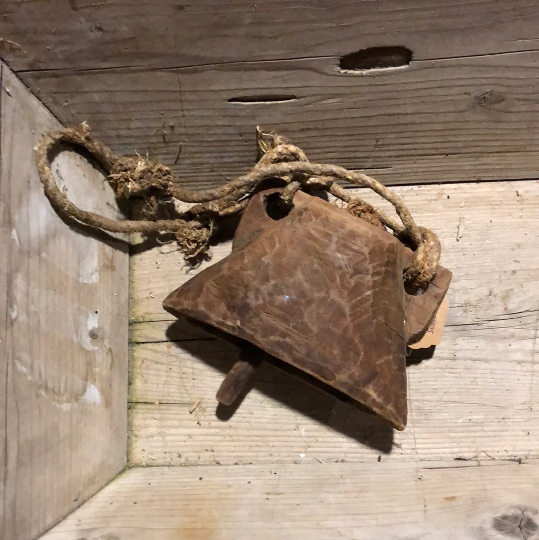 Original Austrian Vintage Mountain Cowbell - Image 4