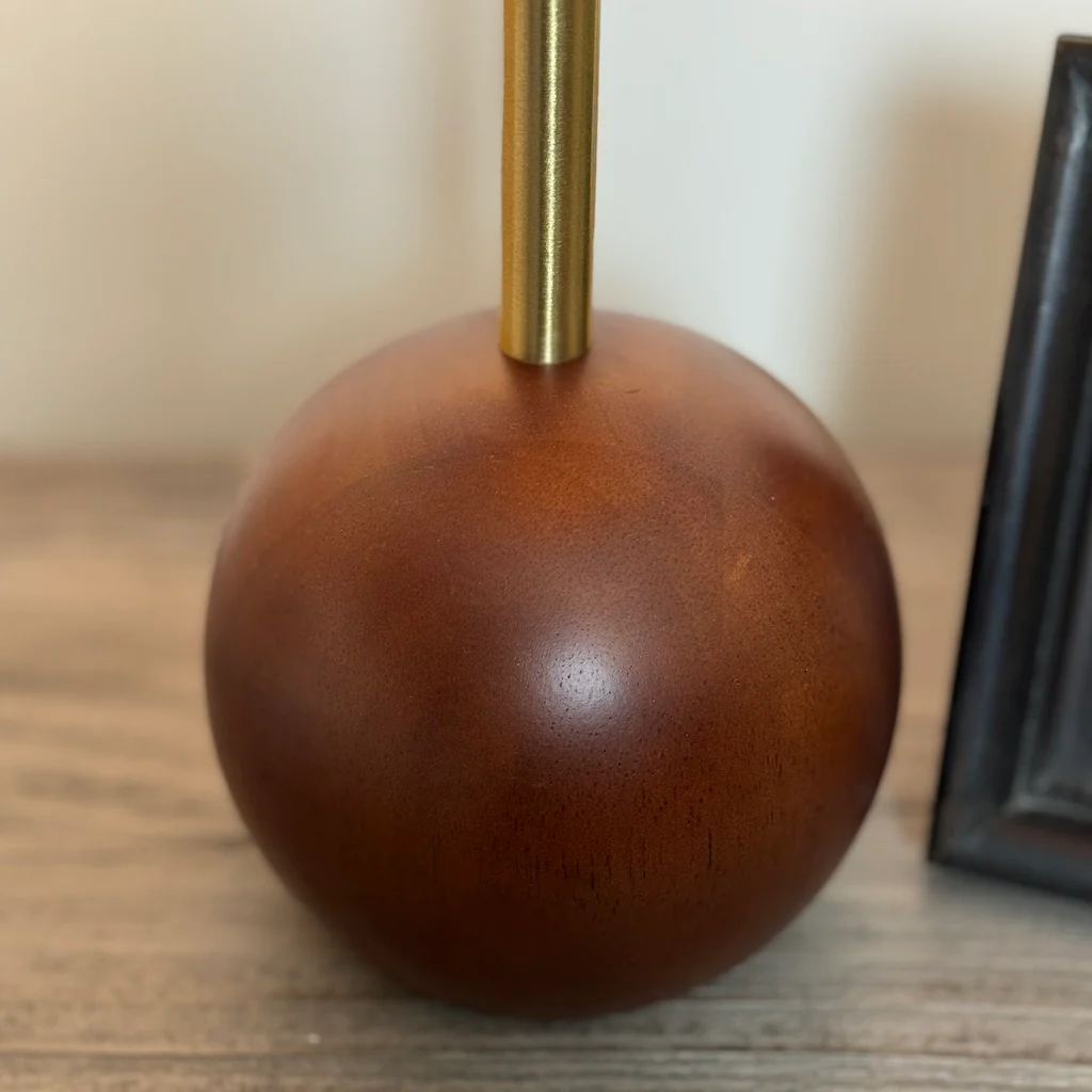 Raja Rattan Table Lamp with Shade - Image 4