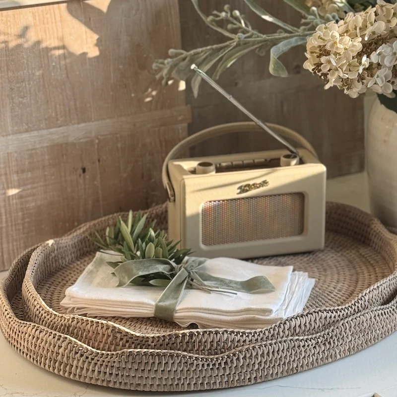 Rattan Scallop Oval Tray Whitewash - Image 7