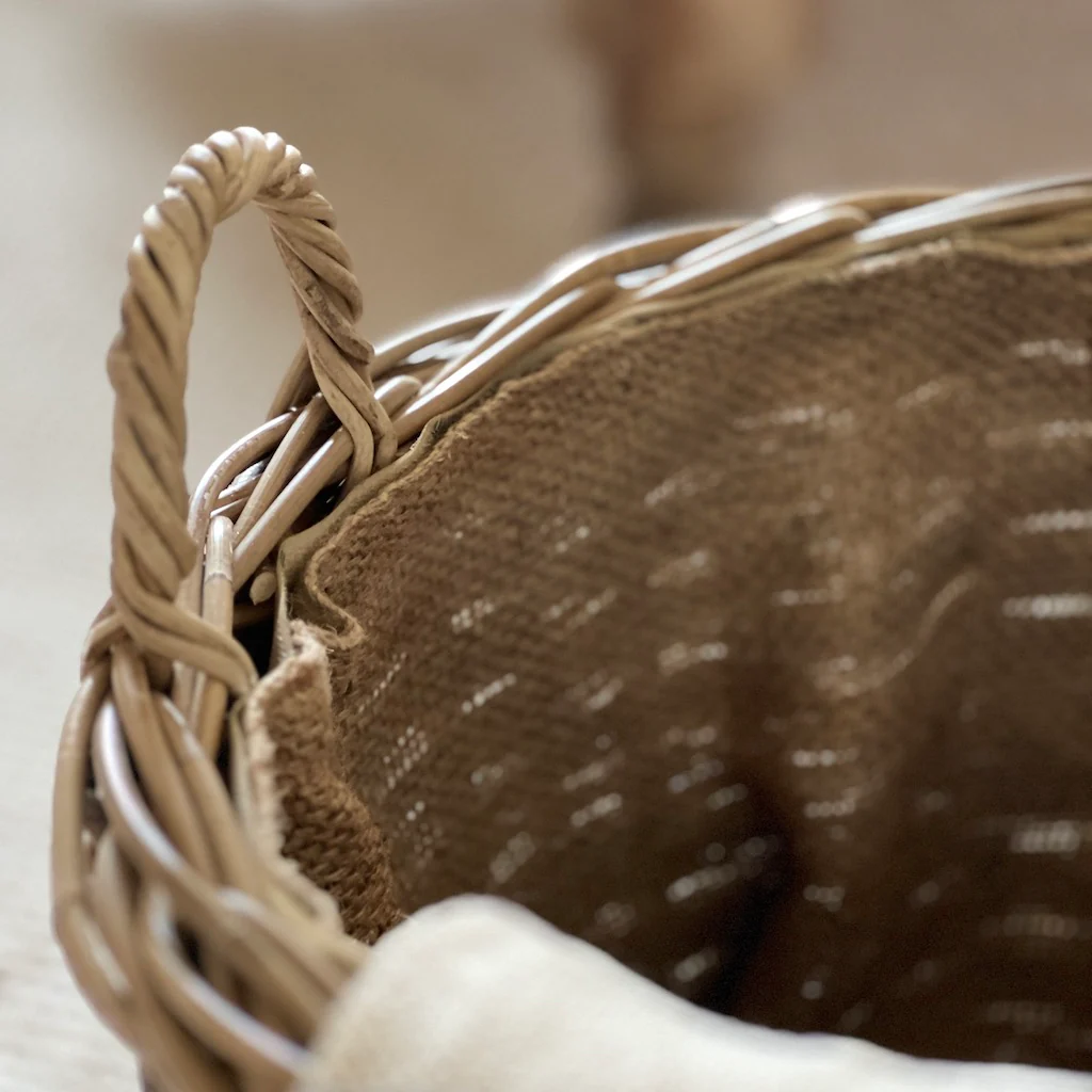 Round Basket With Ear Handles & Jute Liner - Image 4