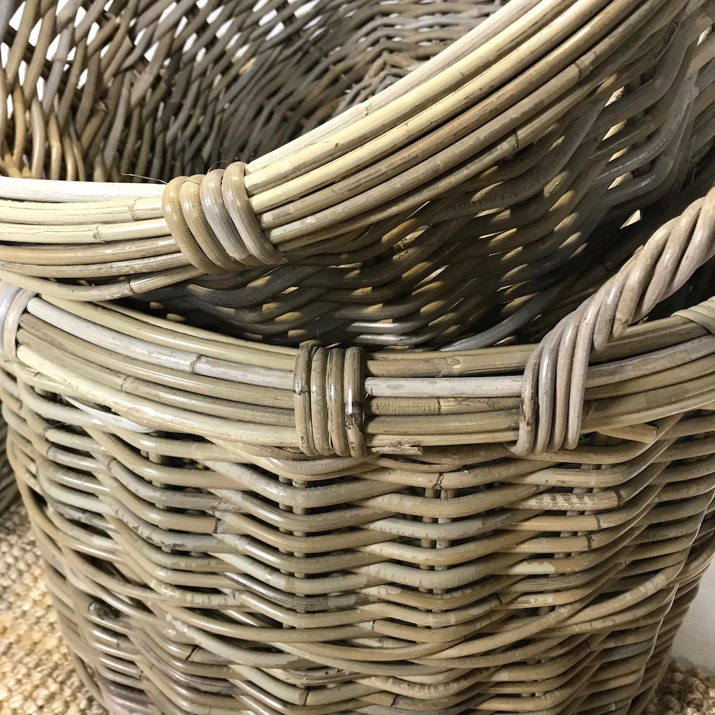 Round Baskets with Ear Handles - Image 4