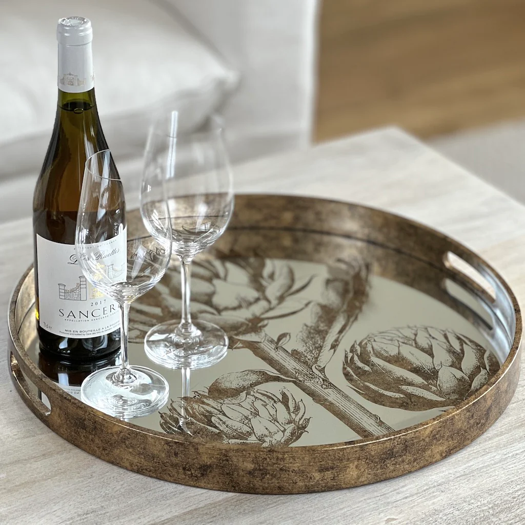 Round Mirrored Globe Artichoke Tray