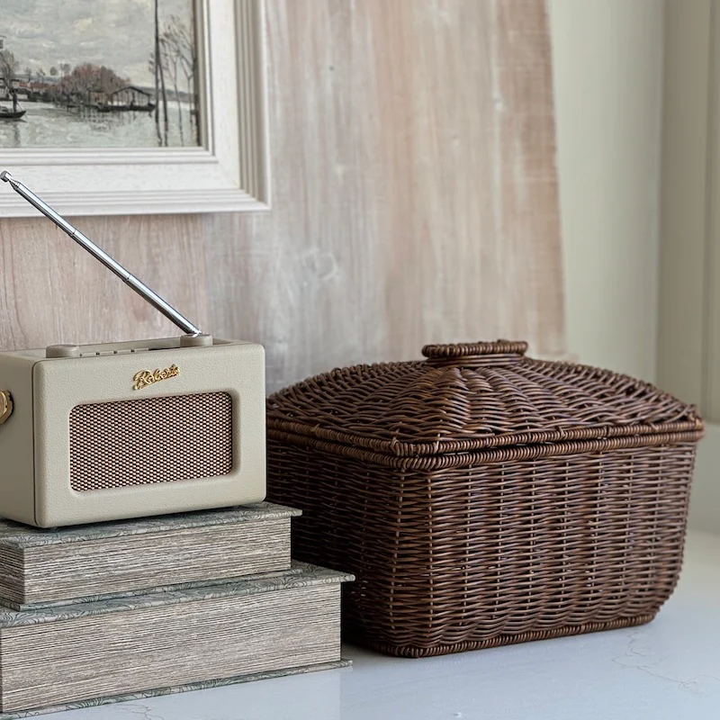 Rustic Style Faux Rattan Lidded Basket