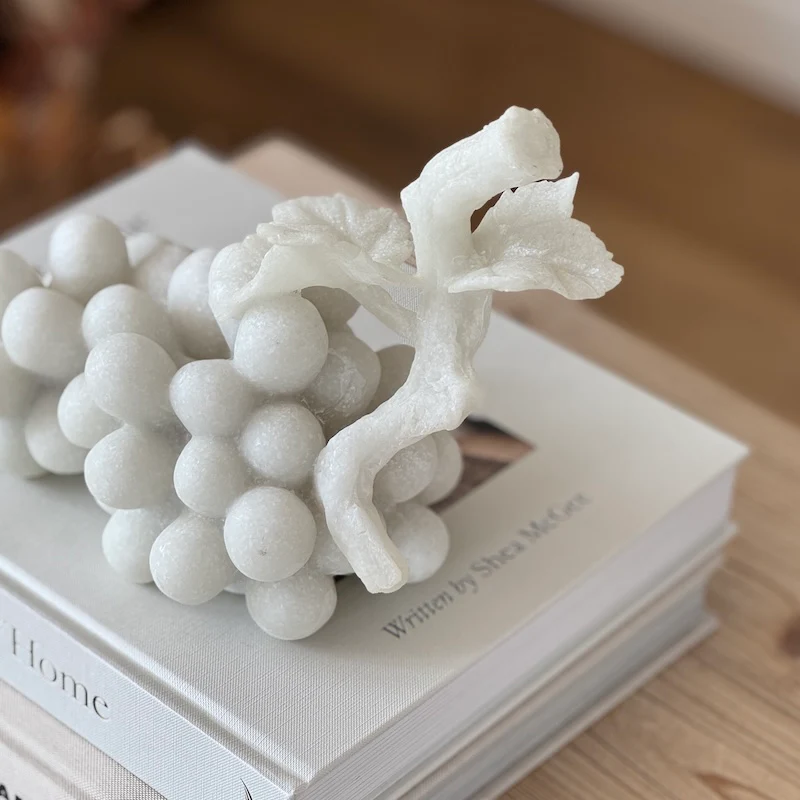 Sculptured Bunch of Grapes - Image 3