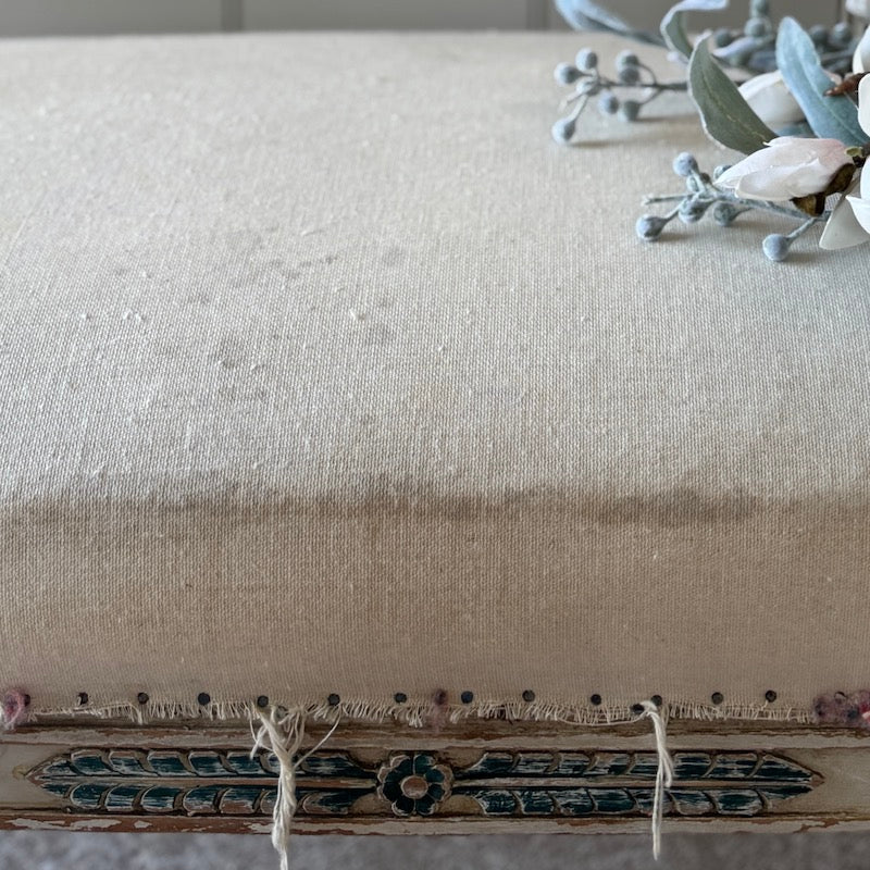 Simple Classic Vintage French Sofa - Image 2
