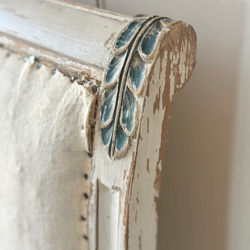 Simple Classic Vintage French Sofa - Image 6