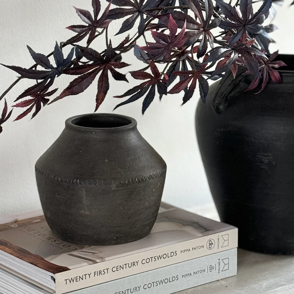 Small Charcoal Clay Vase - Image 4
