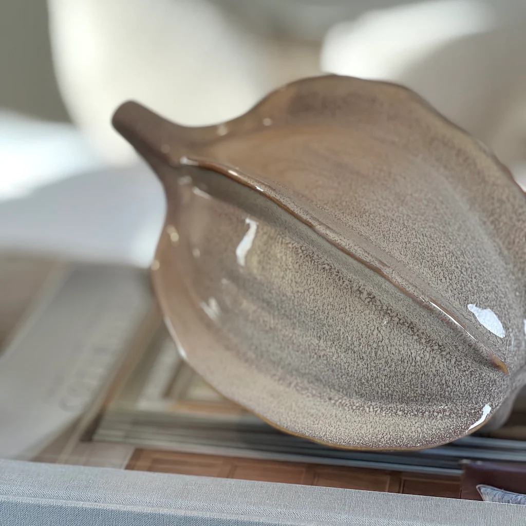 Stoneware Glazed Coco Pod - Image 2