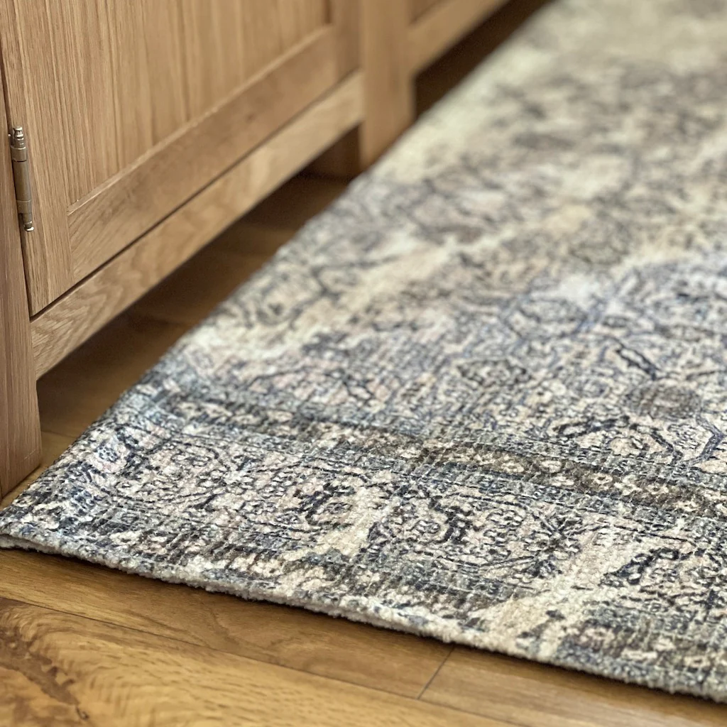 Vintage Style Faded Lightweight Rug - Image 11