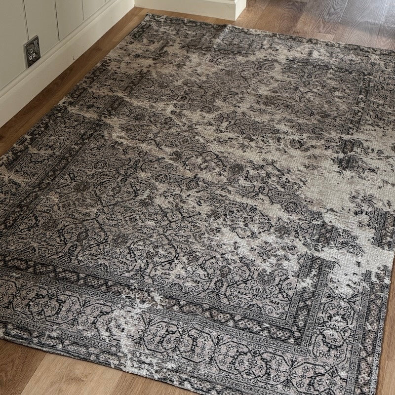 Vintage Style Faded Lightweight Rug - Image 3