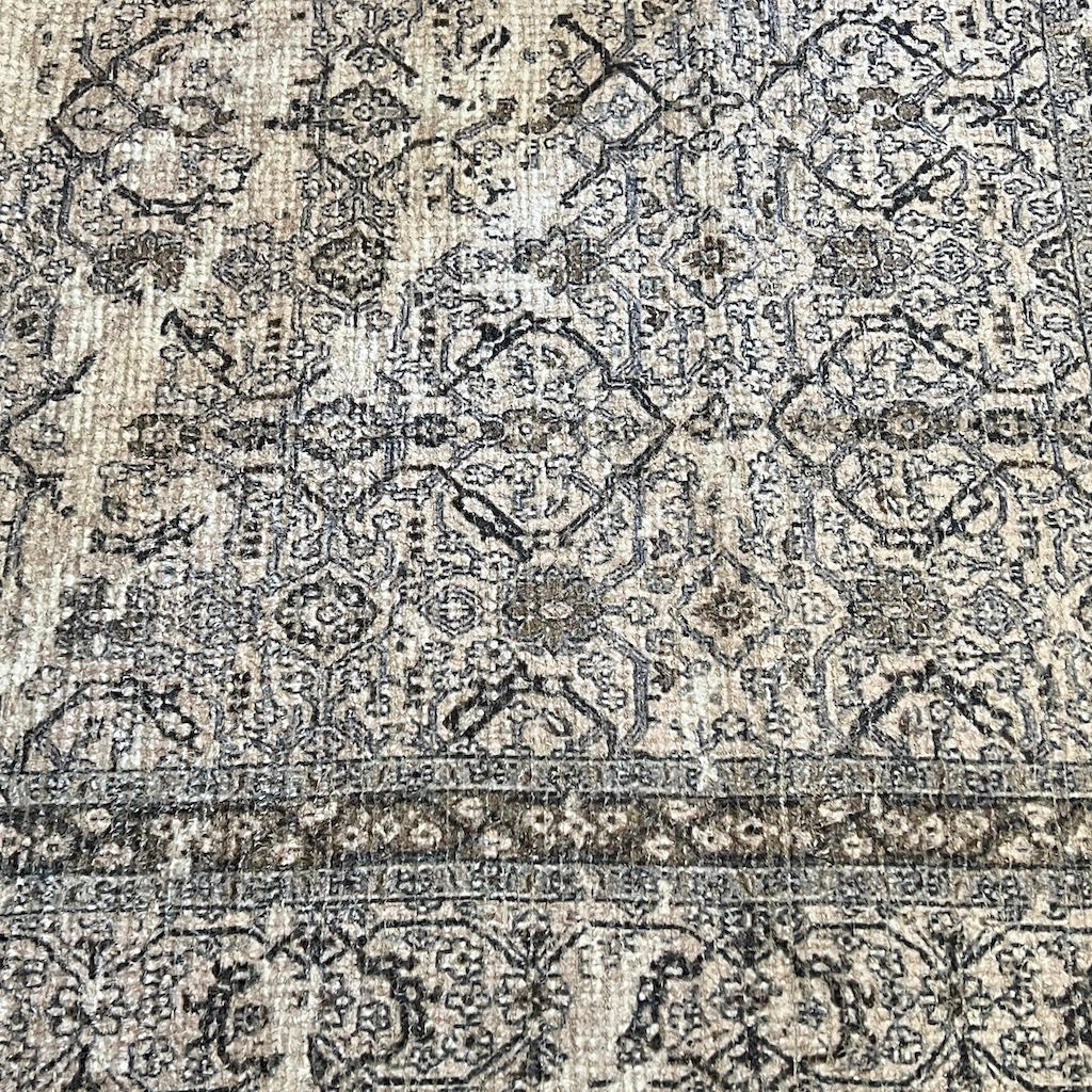 Vintage Style Faded Lightweight Rug - Image 9