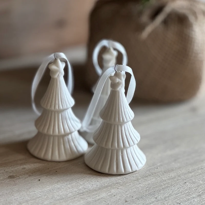 White Ceramic Tree Hanging Decoration – Set of 3 - Image 2