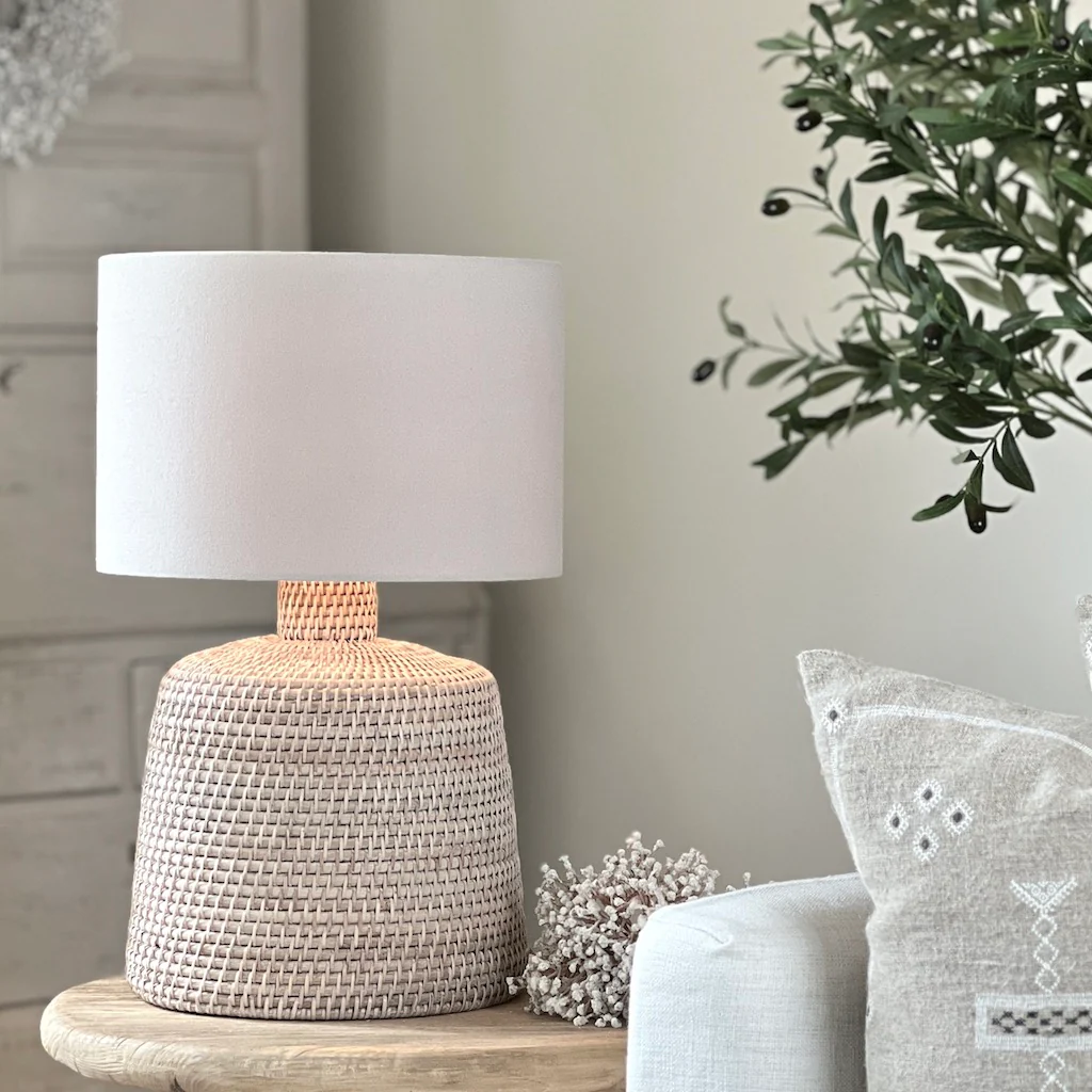 Whitewashed Rattan Squat Table Lamp - Image 5