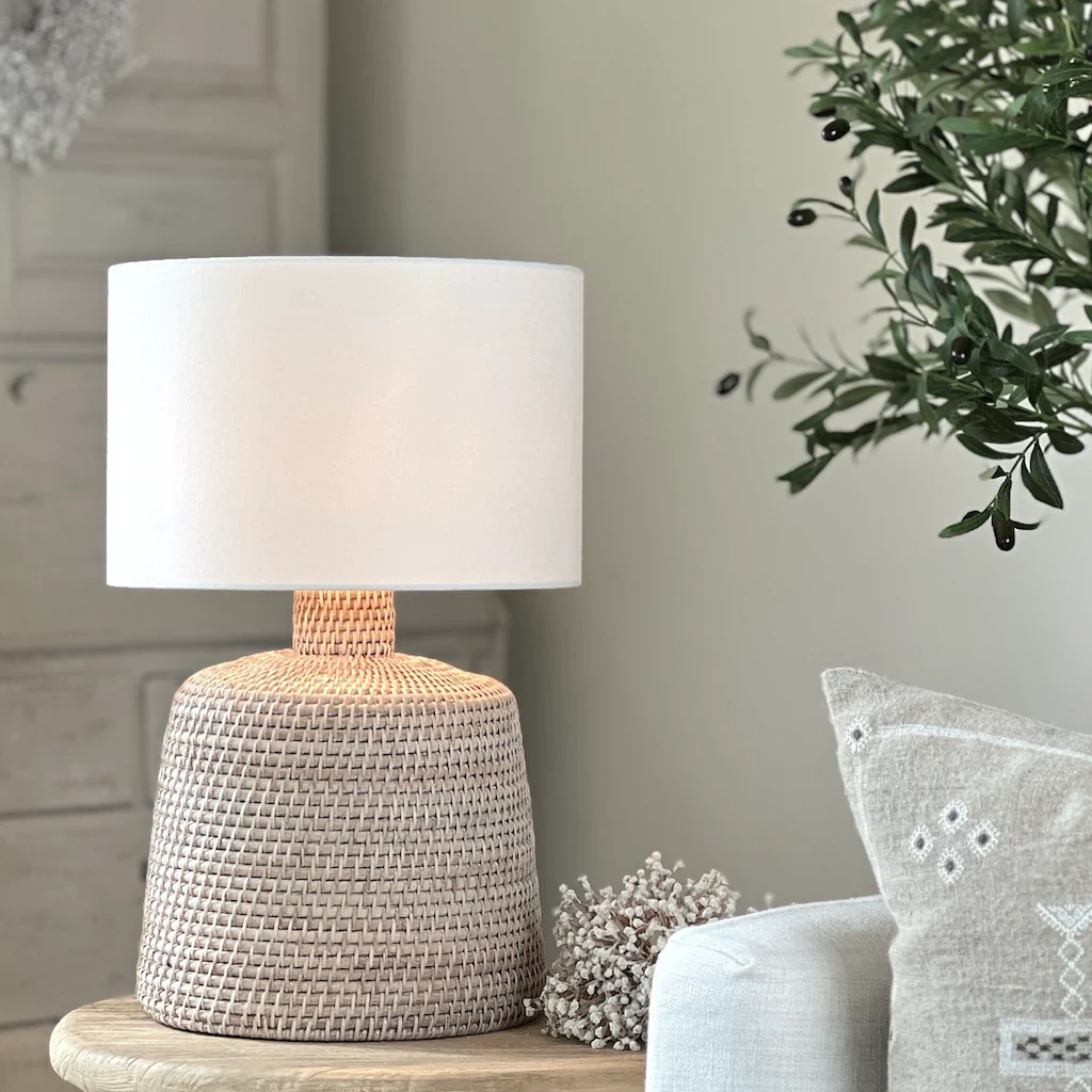 Whitewashed Rattan Squat Table Lamp - Image 6