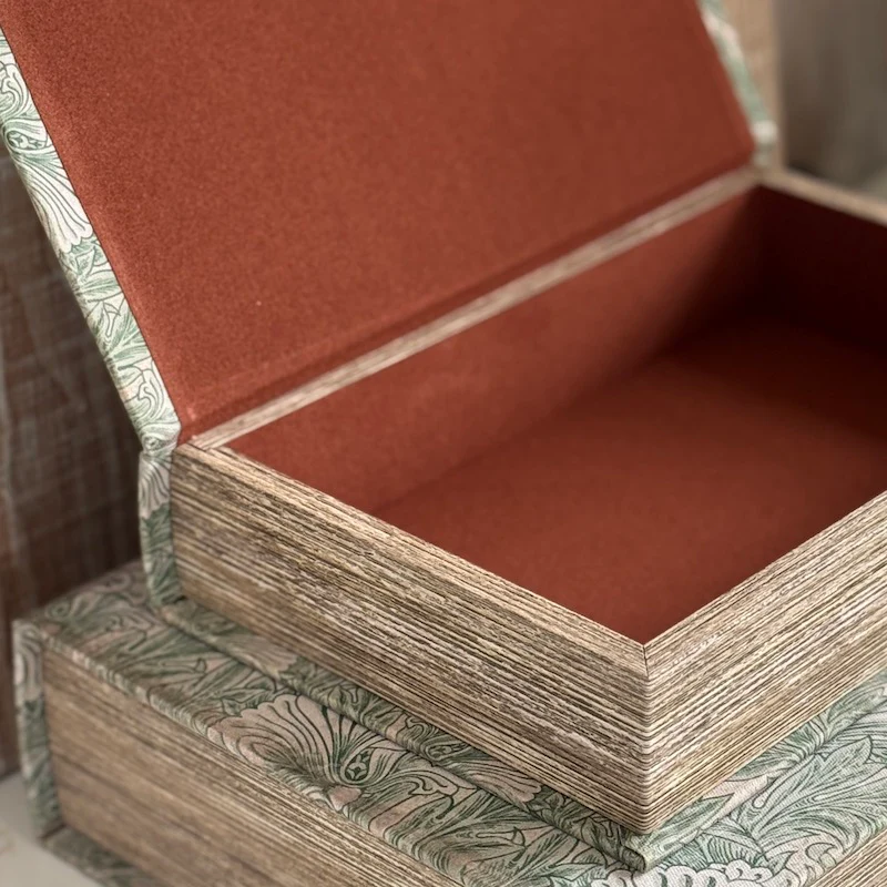 William Morris Style Book Boxes Set 2 - Image 3