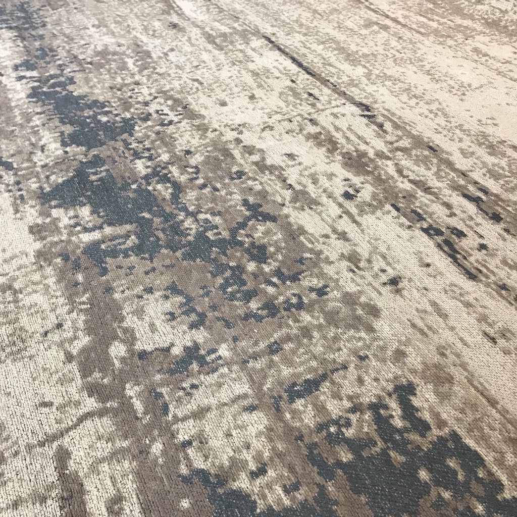 Woven Earth Grey Taupe Patterned Smooth Rug - Image 3